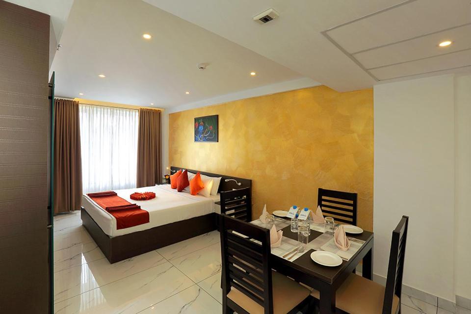 Hotel Renai Sreekrishna Guruvāyūr Zewnętrze zdjęcie